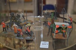 A small collection of early unusual die-cast military figure groups.
