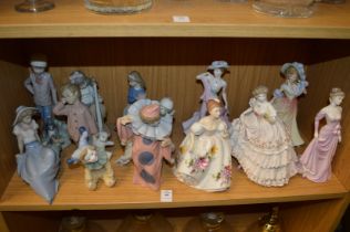 A group of Nao and Dalton figures.