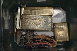 Silver card case, vesta and other items.