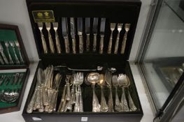 Kings pattern canteen of cutlery with various extra items.