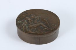 A SMALL BRONZE OVAL BOX AND COVER, Leda and the Swan. 8cms.