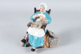 A ROYAL DOULTON PORCELAIN GROUP 