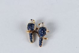 AN 18CT GOLD, DIAMOND AND SAPPHIRE BIRD BROOCH