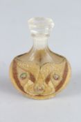 A VINTAGE GLASS OWL SHAPED SCENT BOTTLE AND STOPPER. 8cms high