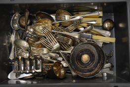 Quantity of plated flatware and other items.