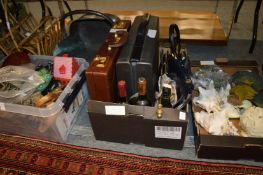 A quantity of household miscellaneous.