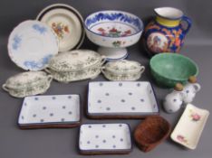 Martinez Spanish footed fruit bowl, large decorated jug approx. 25cm tall, Selwyn 18K Solian ware