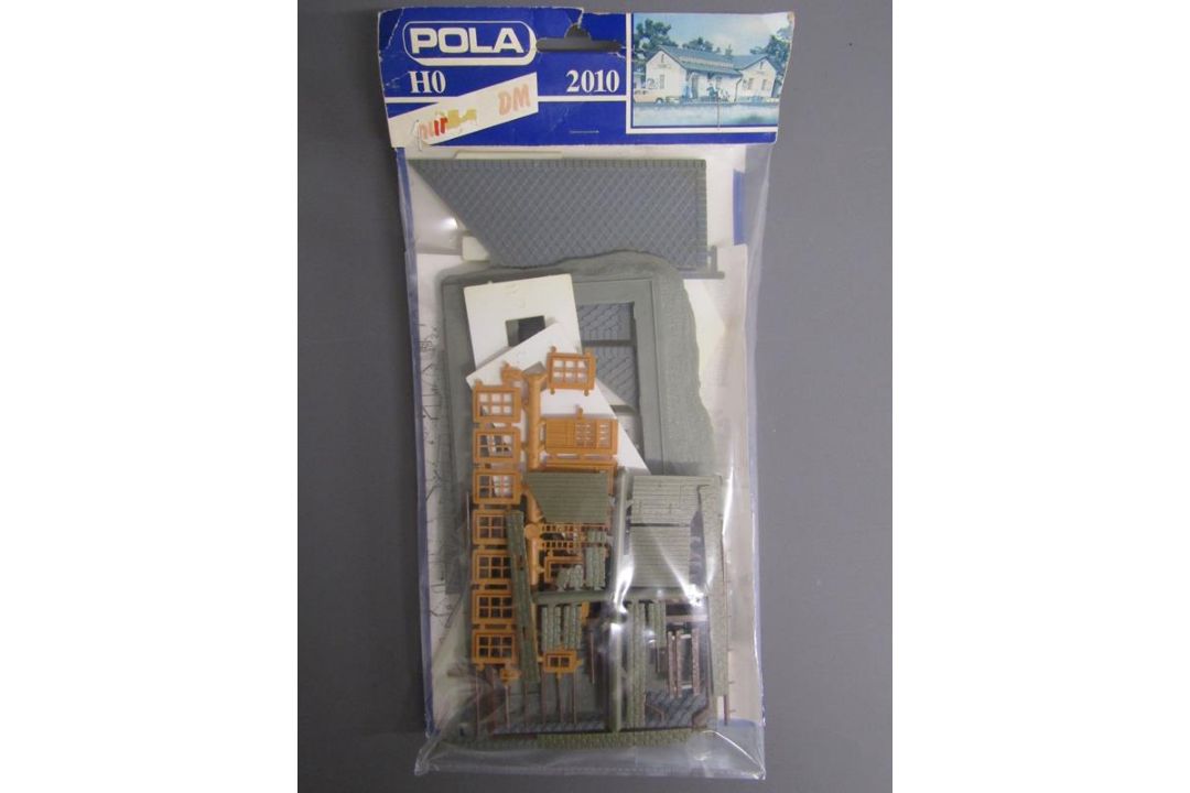 Airfix kits - Opel Blitz + Pak 40 -Churchill MK VII Tank & 25 pdr field gun + quad series 1 also - Image 5 of 5