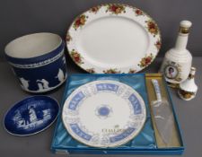 Royal Albert Old Country Roses large oval plate and bud vase - Tunstall planter (repaired) - Bell'