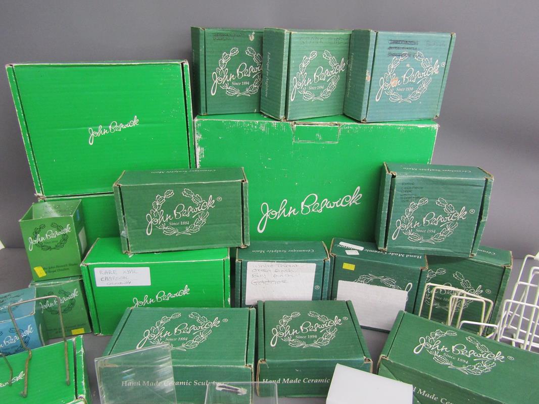 Empty Beswick boxes, display stands, display tray etc - Image 5 of 5