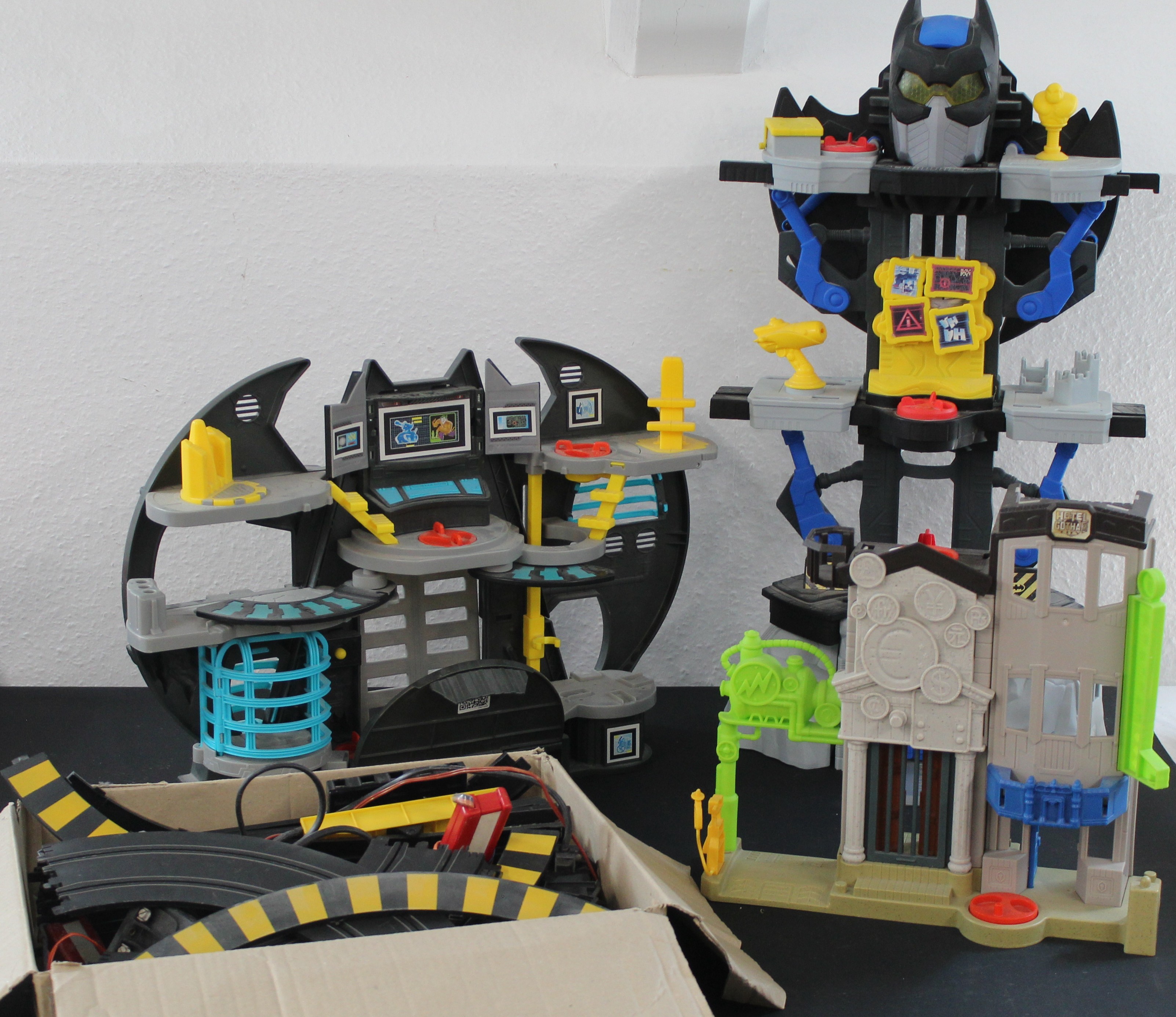 Fisher Price Imaginext DC Super friends Batman character toy sets, including Batman Cave and Hotel - - Image 2 of 9