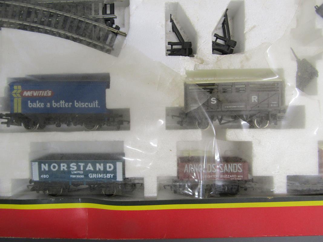 Hornby B.R. Express Freight electric train set - card station and Peco streamline track - Image 7 of 8