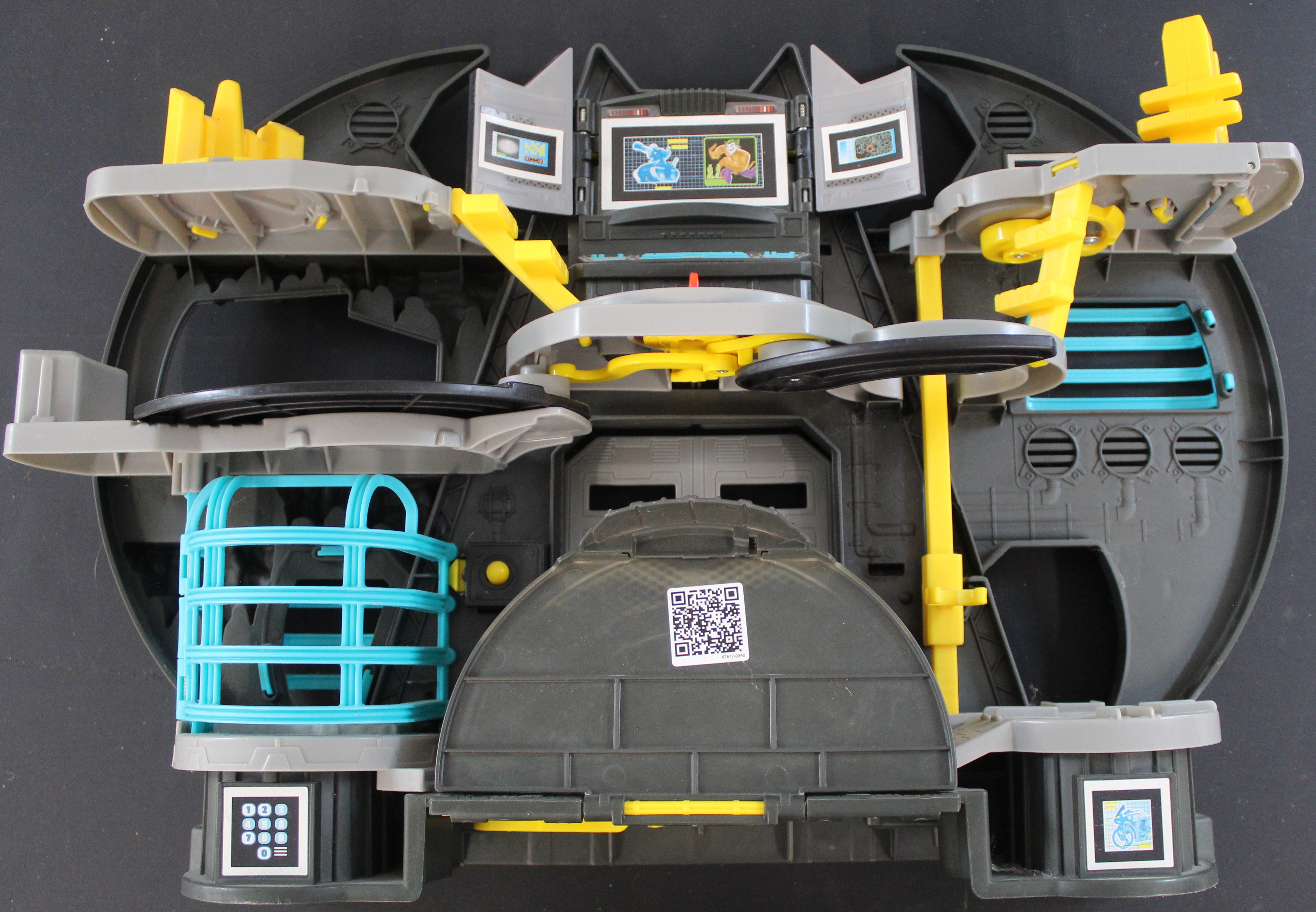 Fisher Price Imaginext DC Super friends Batman character toy sets, including Batman Cave and Hotel - - Image 5 of 9