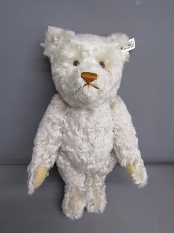 2 Limited Edition Steiff teddy bears 1912 replica 406829 02763/3000 & 1911 replica 406645 2623/3000 - Image 6 of 9