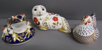3 Royal Crown Derby paperweights - Frog - Chicken & Seal (with boxes)