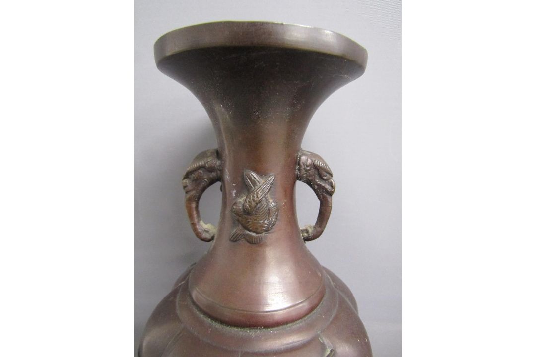 Pair Japanese Meiji period bronze vases decorated with relief decoration of birds and flowers - - Image 2 of 12