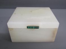 Asprey George VI onyx lidded box with malachite thumbpiece & gilded silver hinge - marked G.B