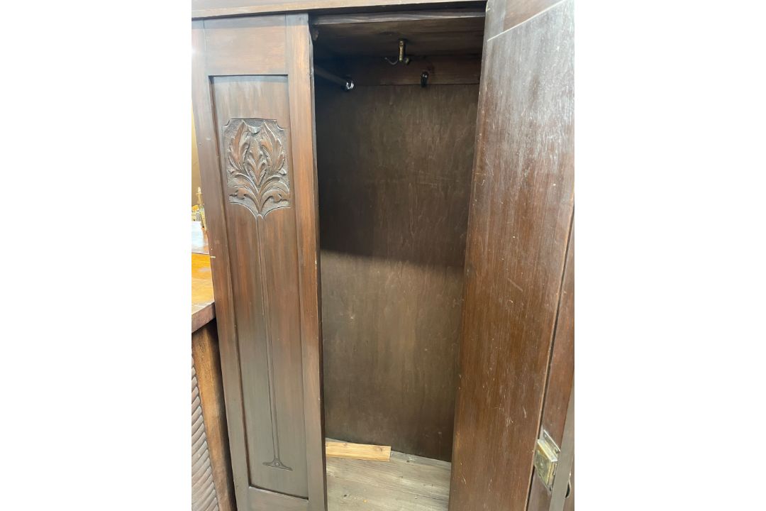 Victorian mirror front wardrobe Ht 194cm W 101cm D 40cm - Image 2 of 2