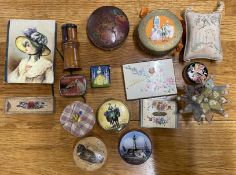 Collection of vintage sewing related items & a tin of HMV gramophone needles