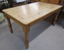 Pine kitchen table