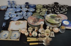 Large quantity of black, green, blue and pink Wedgwood Jasperware including The Royal Wedding and