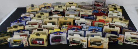 Mixed selection of 62 metal diecast models of various makes, Lledo, Oxford, Vanguard, Showman,