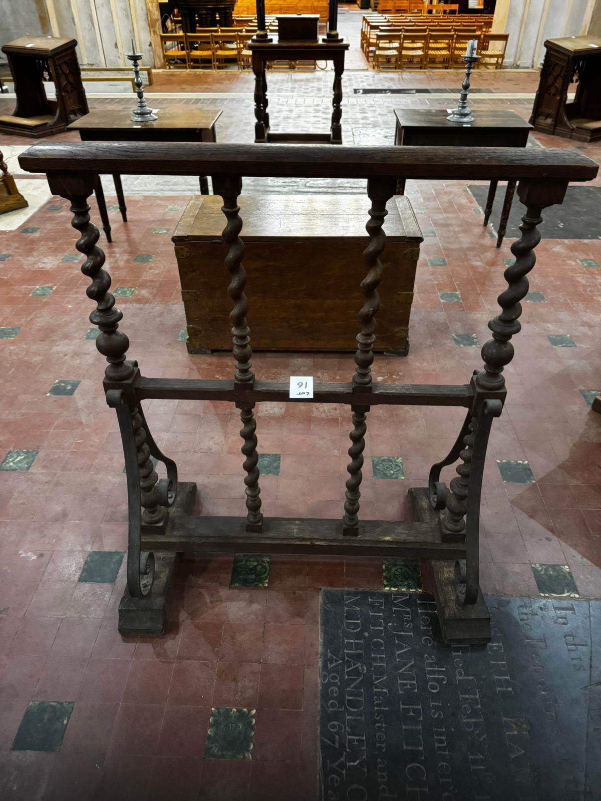 Lot match Lot 33. An unusual Continental style barley twist freestanding barrier with blacksmith