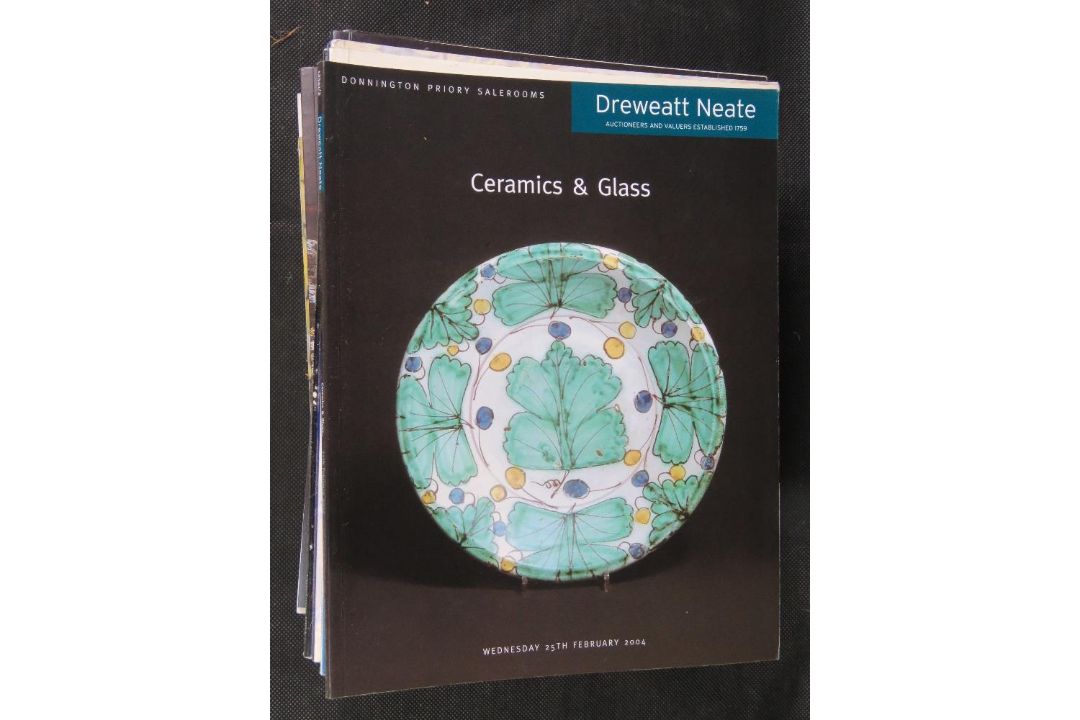 A quantity of fine antiques catalogues i - Image 4 of 6