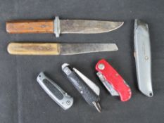 A quantity of pen knives and hunting kni