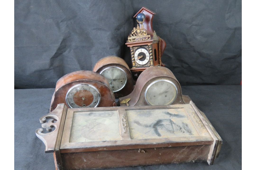 A quantity of clocks, a/f. - Image 1 of 6