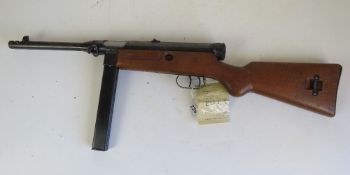 A deactivated Beretta Mod.