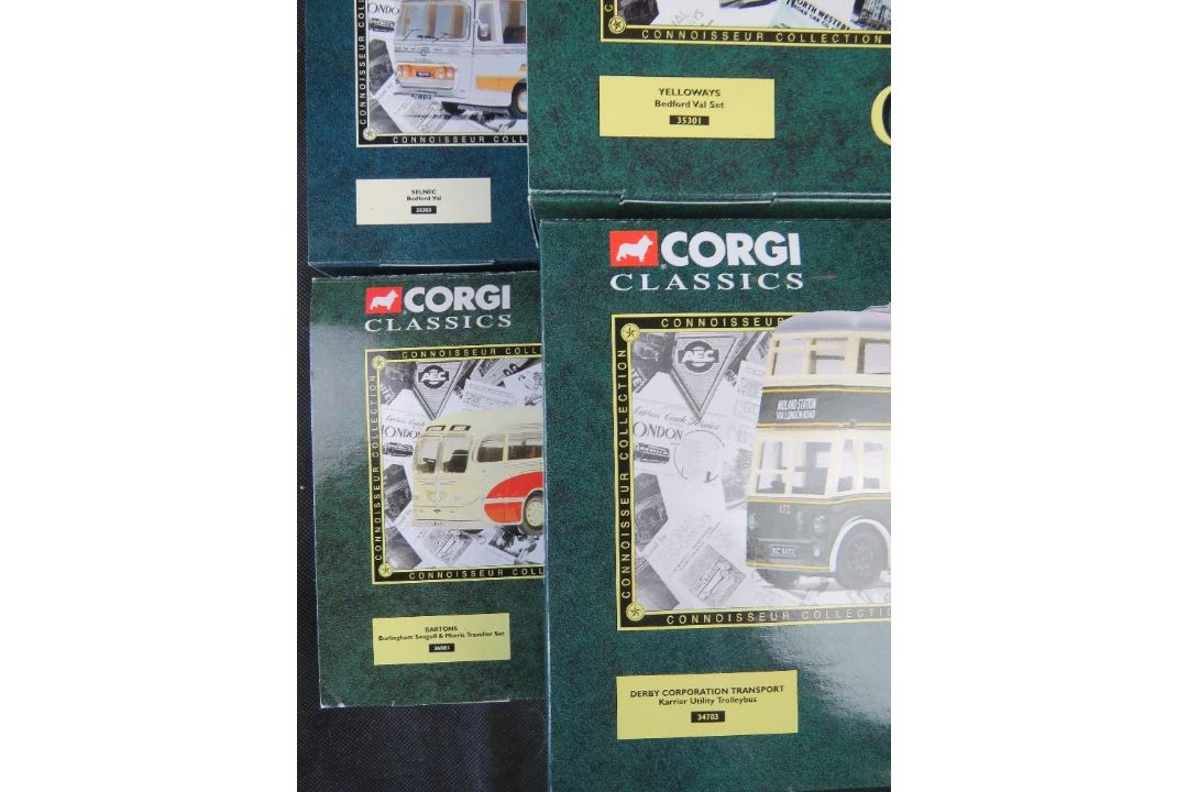 Scale model vehicles, Corgi Connoisseur Collection buses and commercial vehicles. - Image 4 of 4