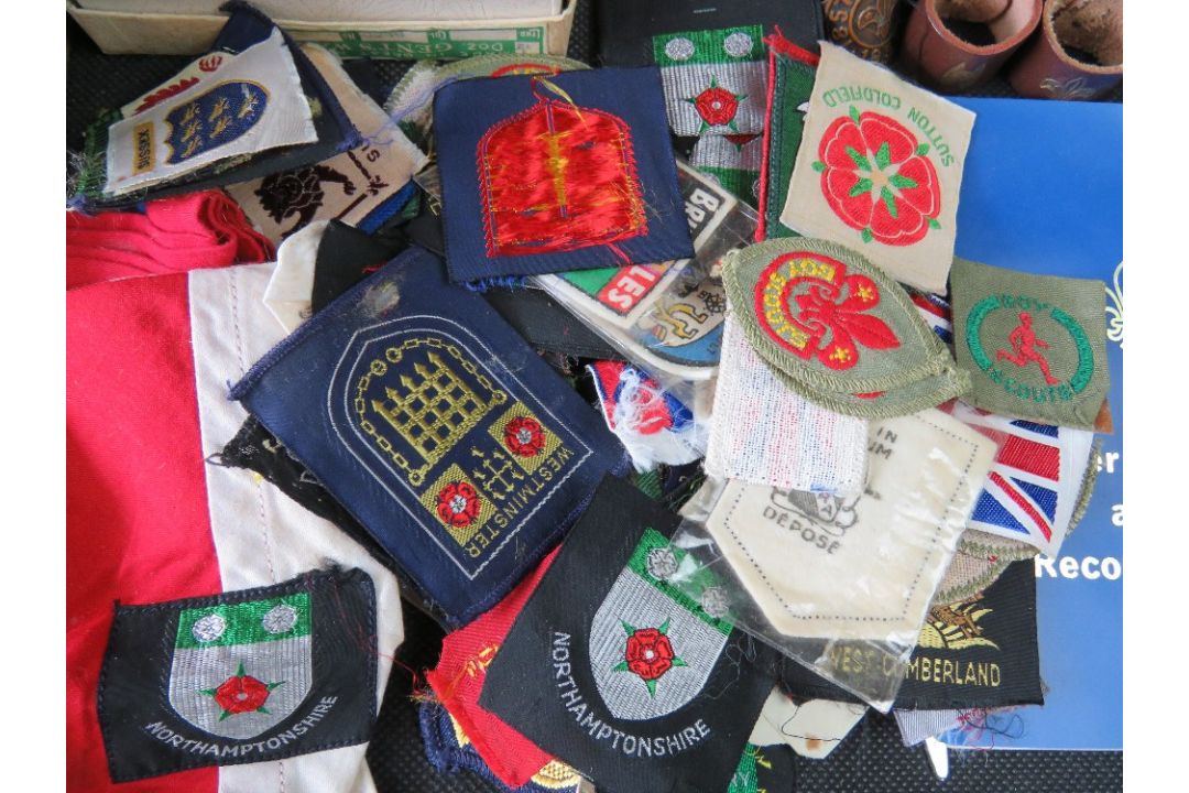 A quantity of Scouts ephemera including badges, medals, beret, belts, original poster, - Image 4 of 15