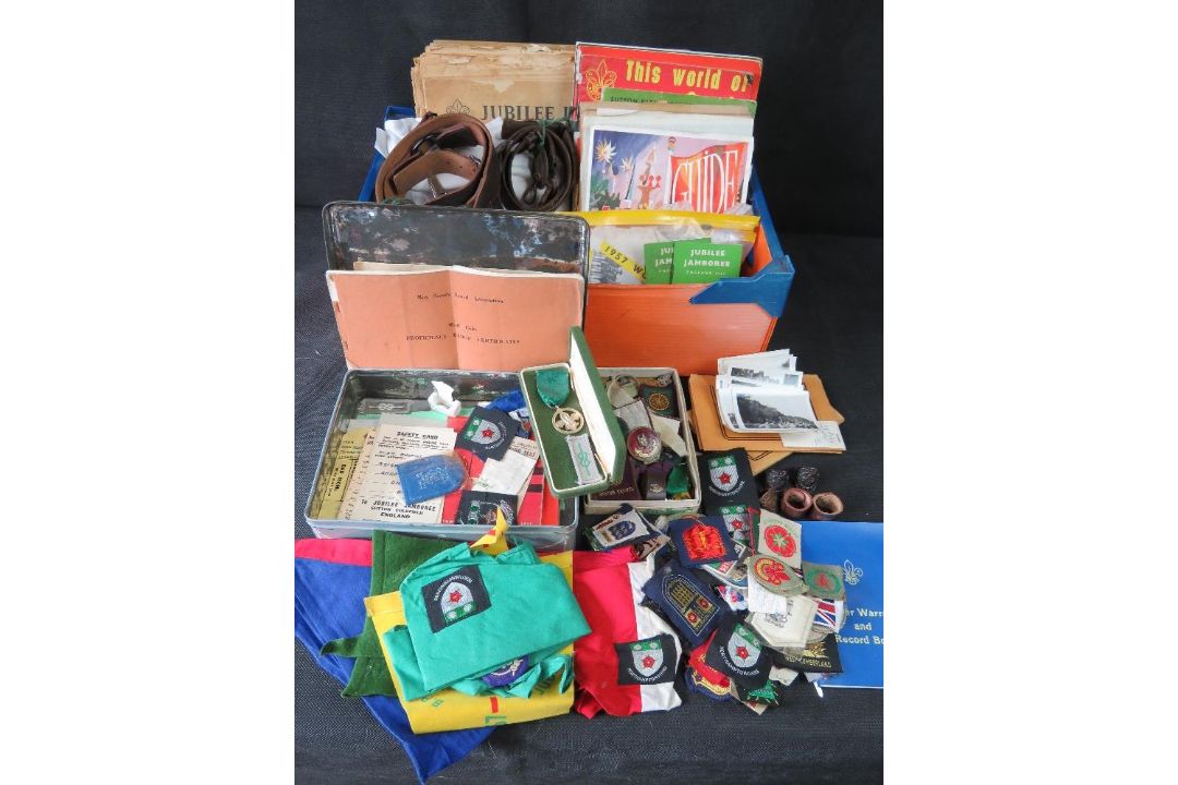 A quantity of Scouts ephemera including badges, medals, beret, belts, original poster, - Image 1 of 15