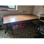 An extending meeting table, 220 x 92 extended.