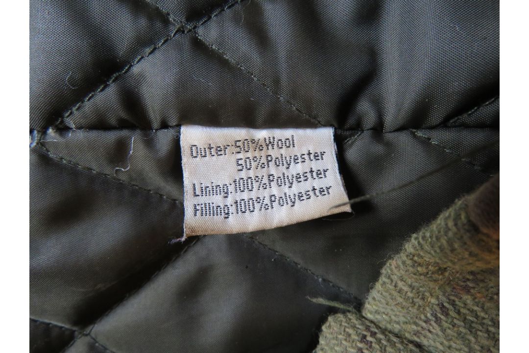 A Bronte Classic Countrywear tweed gillet size XL, 50% wool. - Image 4 of 4