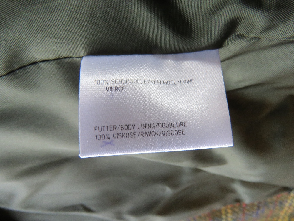 A Basler 100% new wool ladies jacket, size GB 12. - Image 3 of 5