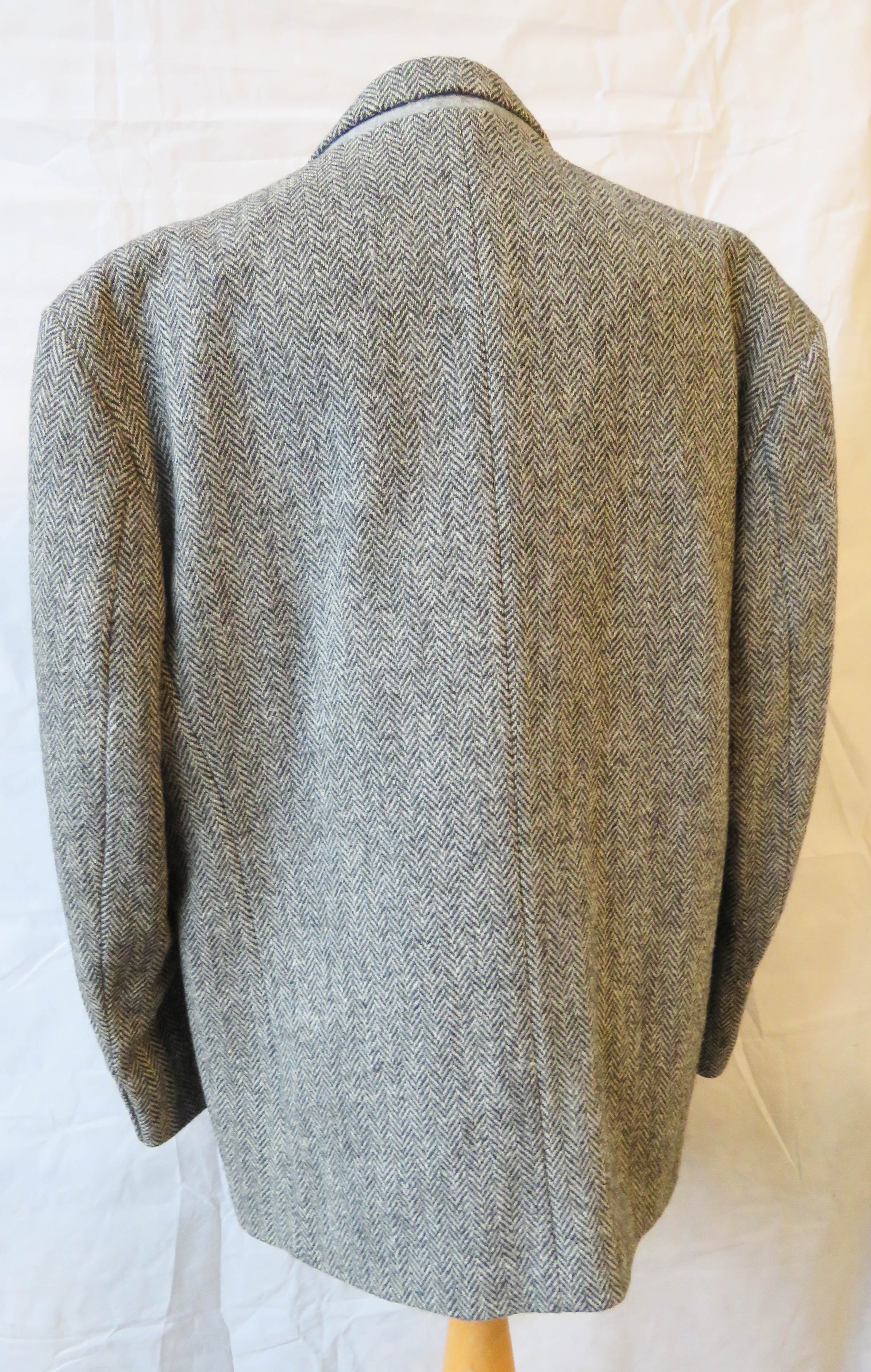 A mens Harris tweed wool suit jacket size 44. - Image 2 of 4