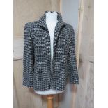 A Dinomoda 70% new wool 20% angora jacket, size 38.
