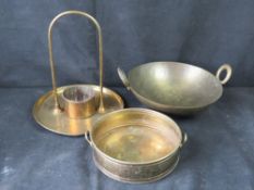 A quantity of assorted brassware.