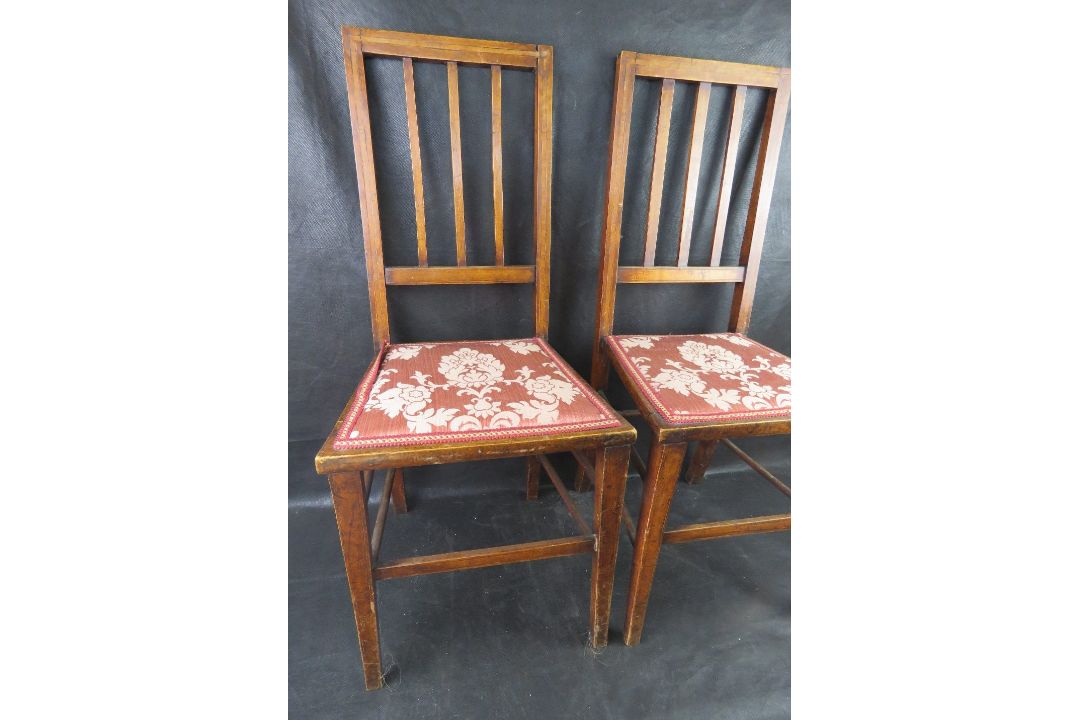 A pair of Edwardian hall chairs. - Image 2 of 3