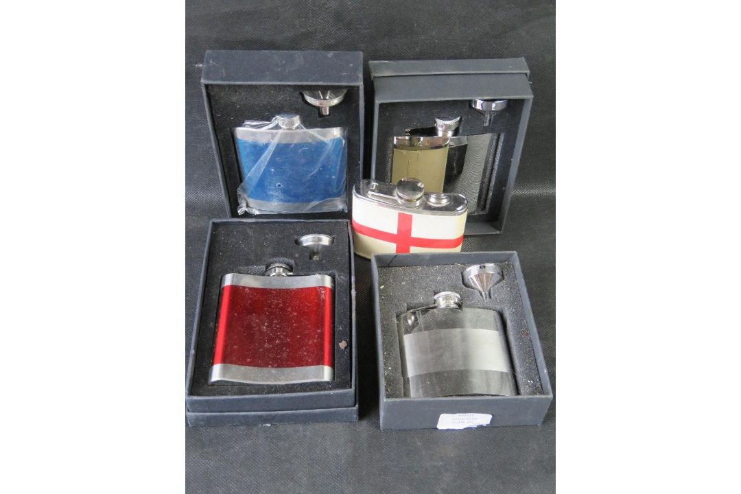 A quantity of stainless steel hip flasks. - Image 1 of 2