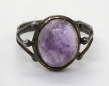 An amethyst ring, no apparent hallmarks,