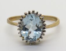 A classic Topaz and diamond cocktail ring in 9ct gold, hallmarked 375, size P, 2.