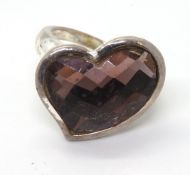 A hallmarked silver purple heart ring, s