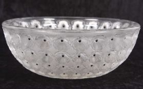 LALIQUE NEMOURS PATTERN BOWL etched mark to base 25cm diameter 25cms good condition