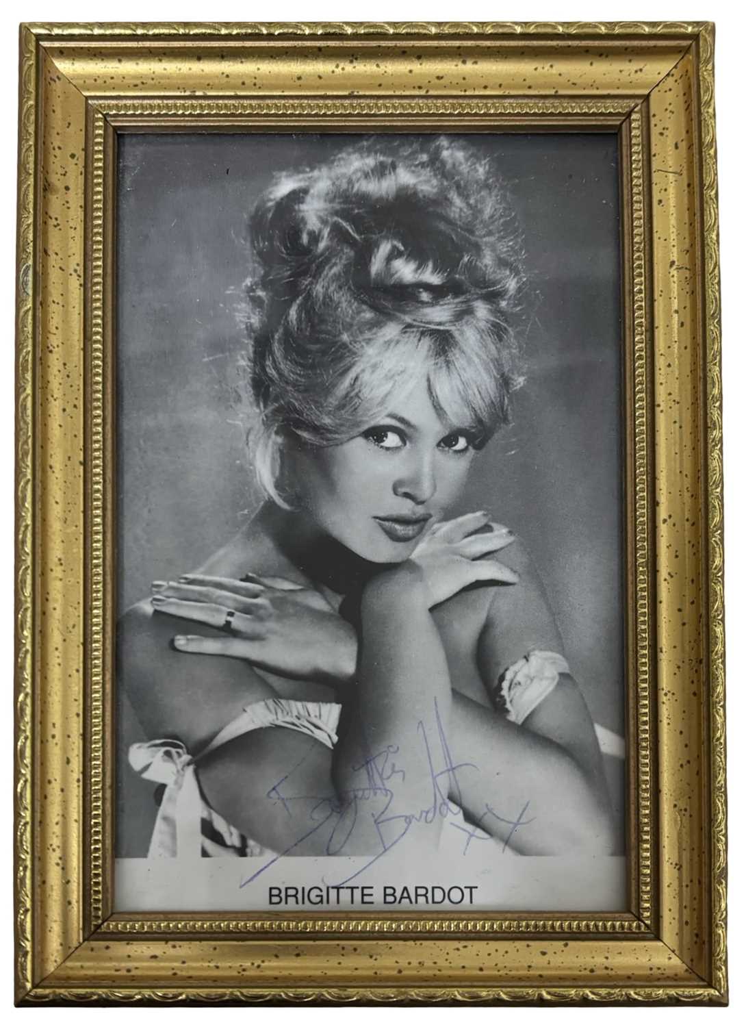 A mixed lot of various signed ephemera and photographs, to include: press packs for The - Image 6 of 6