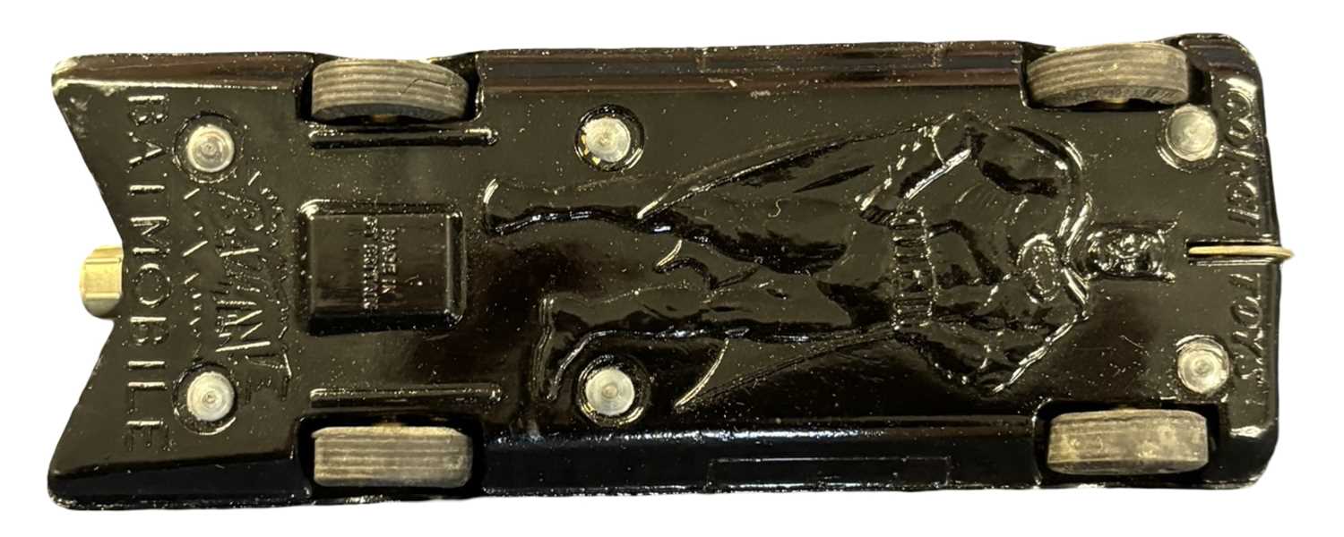 A die-cast Corgi Batmobile with original figures - Image 3 of 3