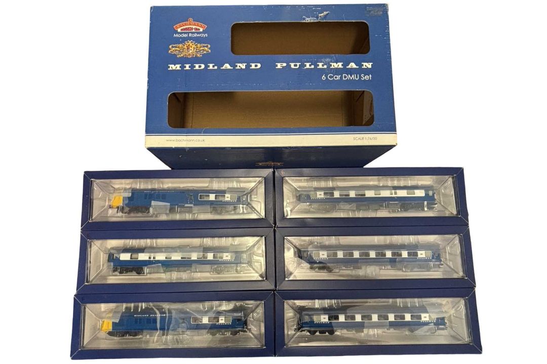 A boxed Bachmann 00 gauge Midland Pullman 6-Car DMU Set