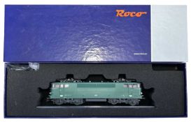 A boxed Roco H0 gauge Diesel engine, SNCF, number 73049
